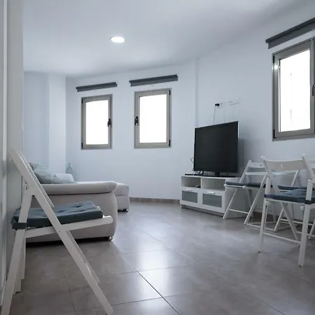 Edificio Golden * Arinaga