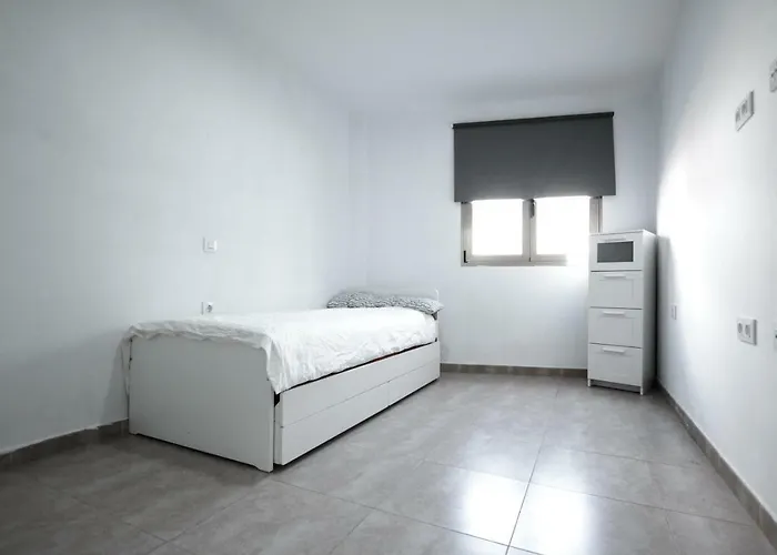 Edificio Golden * Arinaga