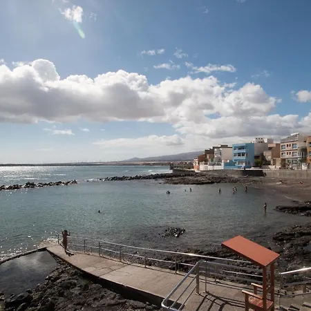 Edificio Golden * アリナガ